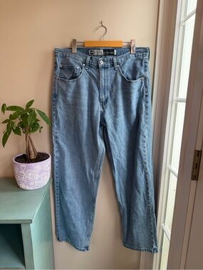 Vintage Levi’s Silver Tab Mens Loose Fit Jeans size 34